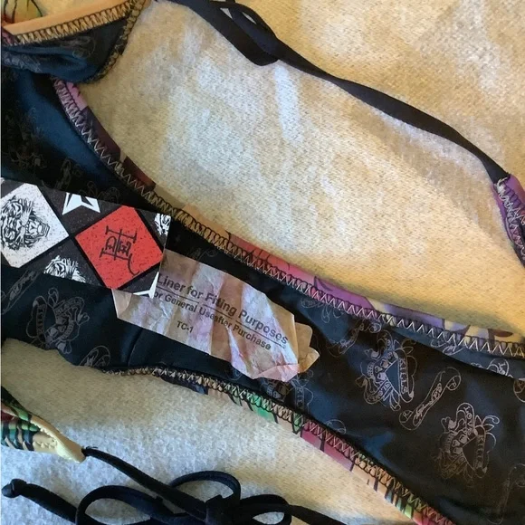 Vintage Ed Hardy Jeweled Skull Bikini Bottom Large NWT - Picture 5 of 6